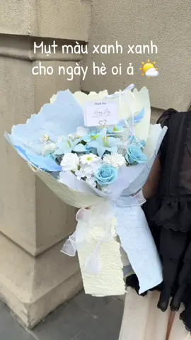 Baby hả.. Anh tới chưa? #xuhuongtiktok #hoaxinh #hoasapfleurslove #hoaluacaocap #videoviral #tonghoasap #muahe 