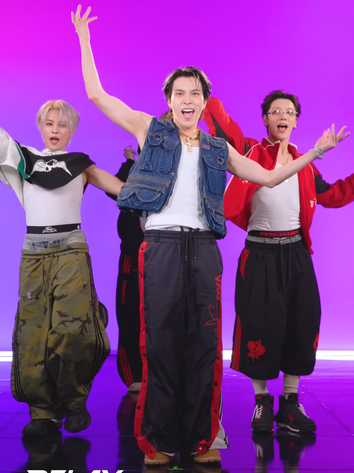 WayV (웨이션브이) - Big Bands (Korean / One Minute Ver.) #WayV #웨이션브이 #BigBands #RelayDance #릴레이댄스 #okchoom3r #kpop #dance #dancing #viral #fyp #foryou #foryoupage #kpopfyp