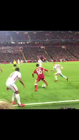 Coutinho 🇧🇷 🪄 #follow #like #repost #Soccer #brazil🇧🇷 #coutinho#flare#liverpoolfc #fyp #baller #highlights 