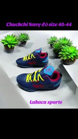 #xuhuong #giayvhdcabeto #giaybongchuyen #giaythethaovietnam #lukacusports 