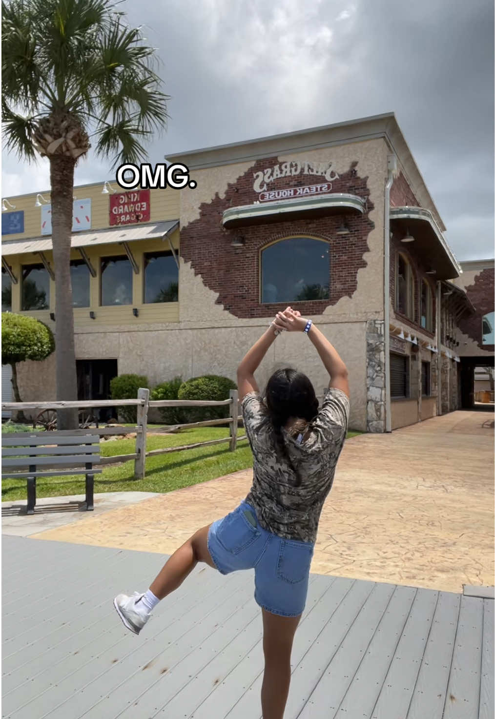 We were geeking off camera btw @Aileen ﾒ𝟶 (DC:@sasa) #bigbootyaileenstrikesagain #dance #dancechallenge #dancer #gyat #fyp #fypシ #viral 
