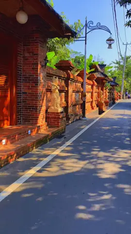 Suasan di halaman rumah KDM #vidioviral #kdm #lemburpakuan 