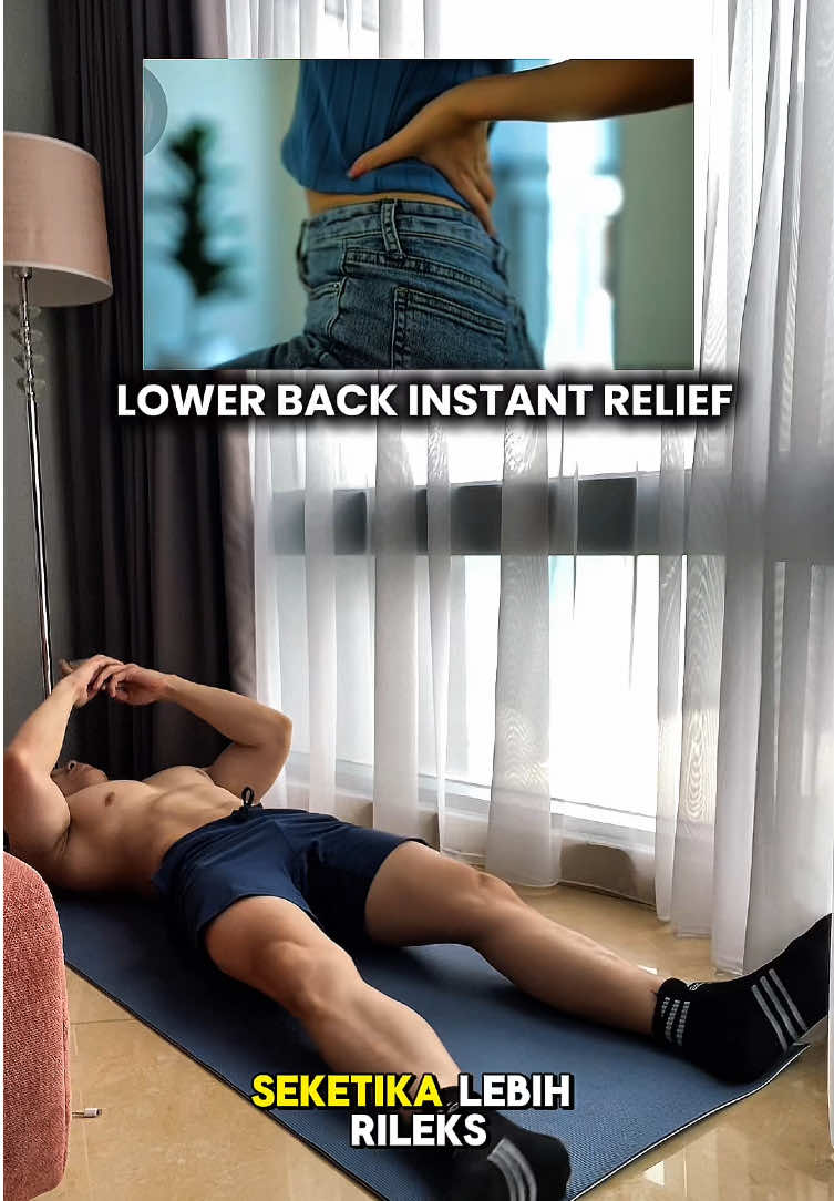 ⚠️Cuma 5 menit Tiap Malam Sebelum Tidur‼️ Tapi bisa bikin : ✅ Pinggang ga nyeri ✅ Badan lebih rileks ✅ Tidur lebih cepet! 😴 👉🏽Pernah ngerasa badan cape, pinggang pegel, tapi pas rebahan… malah susah tidur? Bisa jadi karena otot belum benar-benar rileks! 5 menit gerakan ringan ini bantu : 🔹 Lepasin ketegangan di pinggang 🔹 Memicu pelepasan hormon relaksasi (seperti serotonin & GABA) 🔹 Bantu tubuh masuk ke mode “sleep & recovery” Gerakannya slow, tapi hasilnya bisa kerasa cepet, badan lebih ringan, pikiran lebih tenang! 🌙 Cobain malam ini sebelum tidur! 📌 Save biar bisa lo bisa ulang tiap malam! Follow untuk tips fitness & workout lainnya #Fitness #fitnesstips #gym #gymtips #stretching #backpain #sleep 