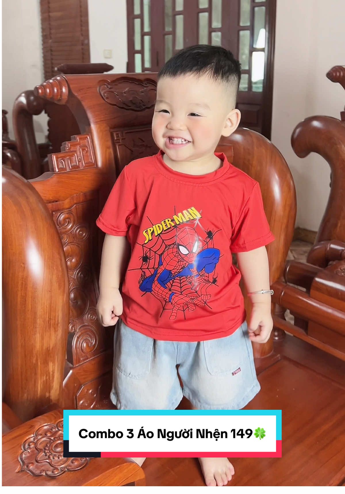 Bé nào mà chẳng thích siêu nhân người nhện phải không các mẹ#metaotao🍎 #xuhuong #aonguoinhen #aonguoinhenchobe 