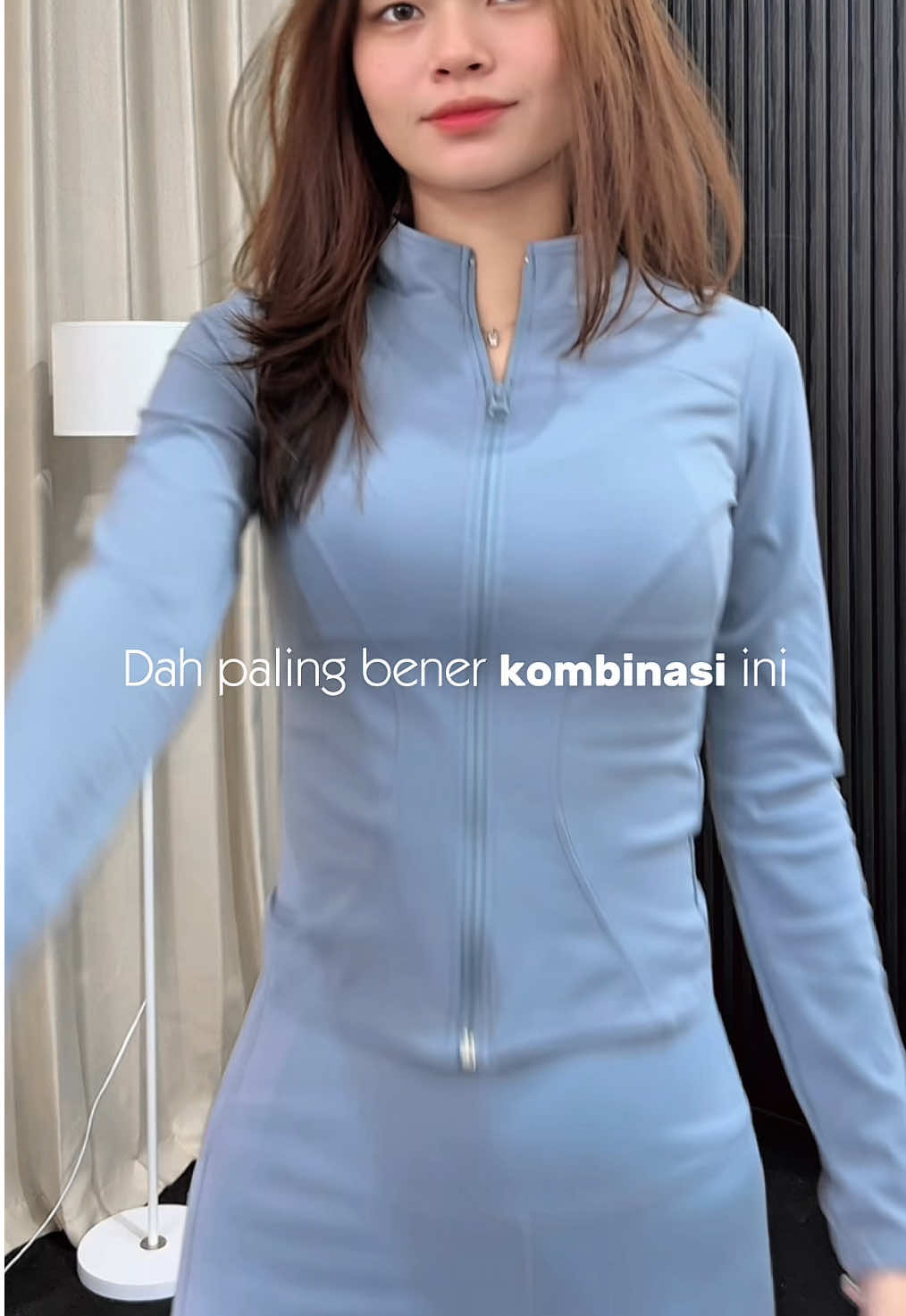 Jaket slimfit celana cutbray kombinasi paling bener buat kamu yang suka simple tapi tetap stylish🥰#Anmoyoga #fyp #fashion #legging #celanacutbray #jaketslimfitwanita 