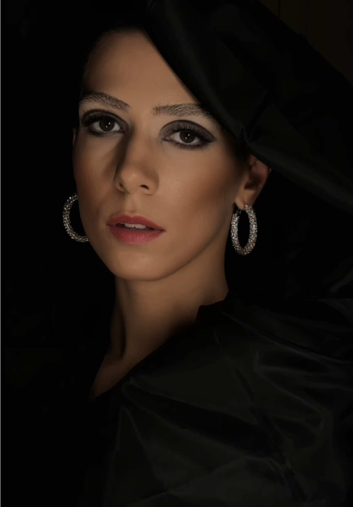 My Version of the Makeup from the Latest Armani Privé Fall/Winter Show Model Julia Lipińska  #makeup #armanibeauty #armanibeautypoland #fashion #fashionmeup #CapCut