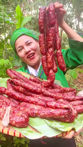 Lạp Xưởng gác bếp vùng cao mời các bác lên đơn