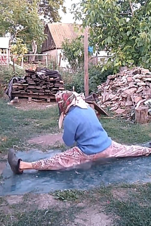I have an unexpected surprise for you🤣🤣#scare #scared #scarecam #scareprank #funny #prank #fun #trending #virral #jumpscare #fyp