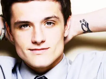 Ik this meme haunts him at night.. 🥀 | #joshhutcherson #viral #meme #whistlebaby #foryoupage