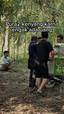 Pura2 kenyang karna engak ada uang #fypdonggggggg #fyp #viral #viraltiktok 
