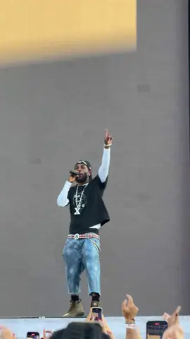 Kendrick Lamar in Lisbon 🇵🇹  #kendricklamar #kendricklamarandsza #gnx #grandnationaltour #2025 #lisbon 