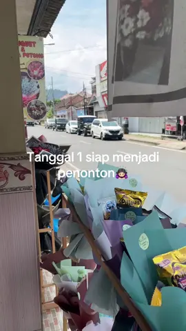 #penontonsetia #1agustus #girlfriendday 