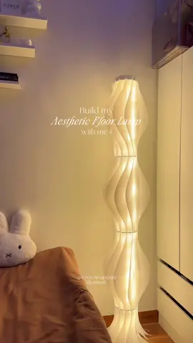 after 123456 years of waiting, finally nabili na rin kitaaa!!😭🤍 sobrang gandaaaa moo🥹 #floorlamp #lampshade #bedroomlights #bedroomlamp #aestheticlamp 