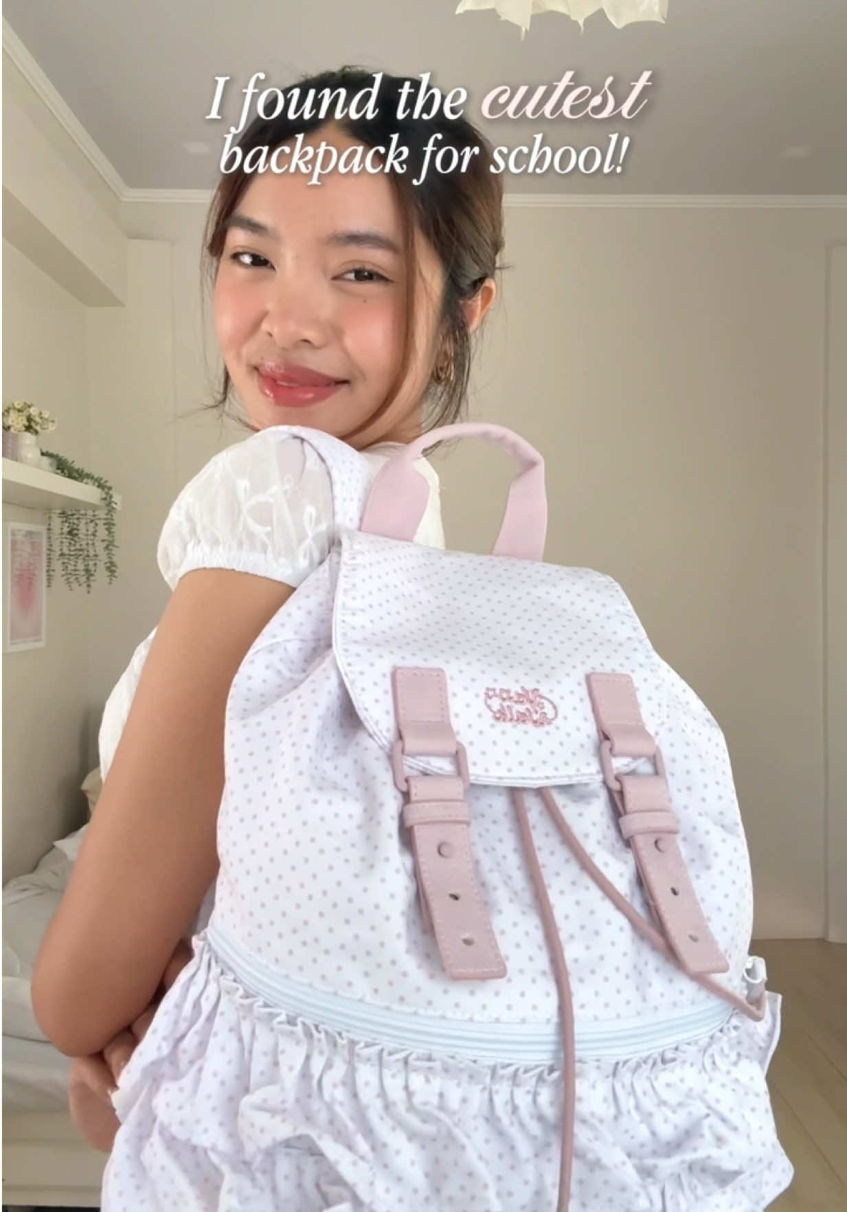 love the polka dots and ruffles details! 🎀🤍 #fyp #foryou #backpack #backtoschool #whatsinmybag #vanwalk #vanwalkph #coquetteaesthetic 
