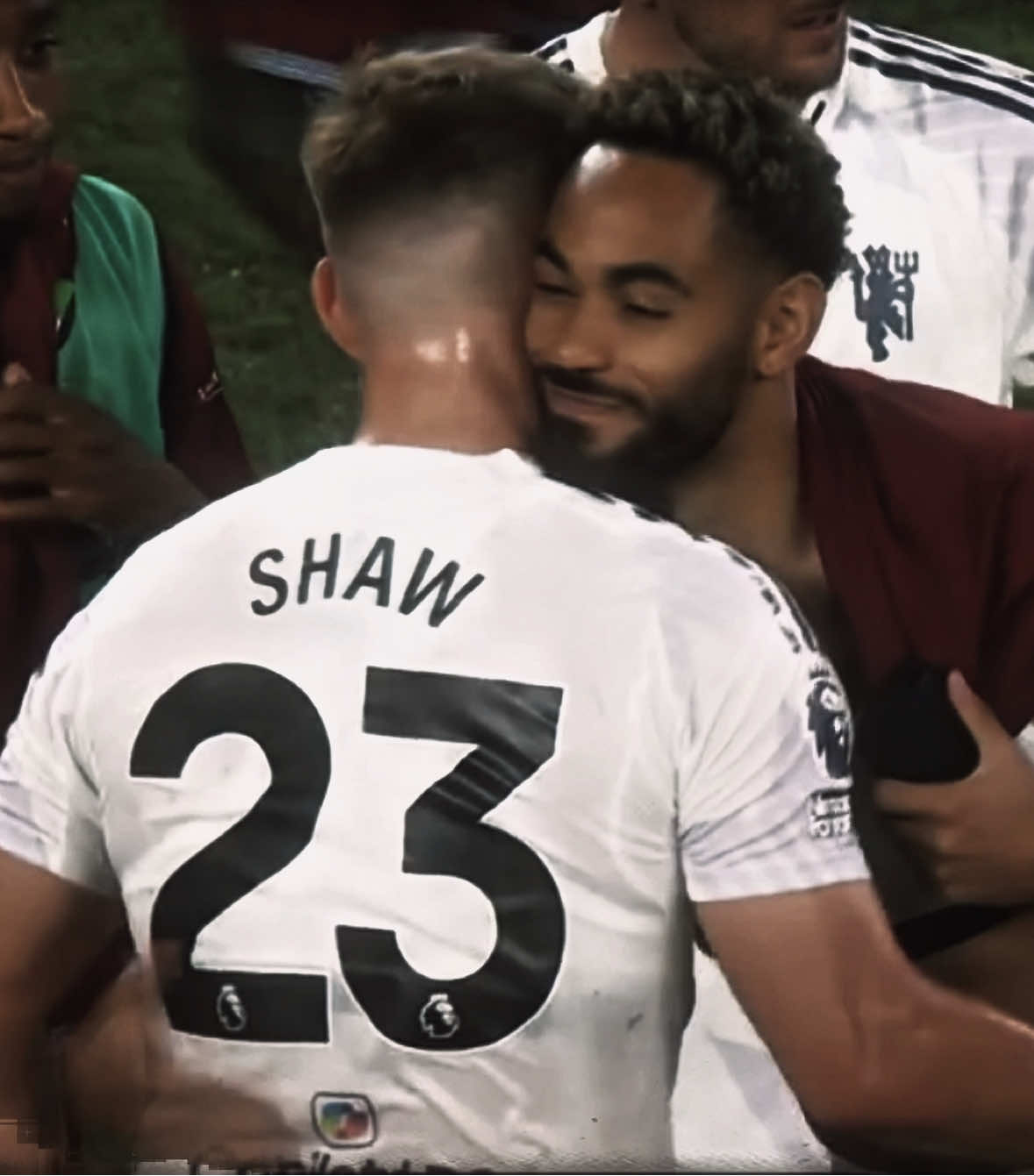 They really said Matheus Cunha has an attitude problem and will bring bad vibes in the dressing room. 🤨 Seems like he’s a good vibes energy guy around his teammates. ❤️ @Manchester United  — — — #cunha #matheuscunha #manchesterunited #mufc #brother #bro #brotherhood #Love #football #footballtiktok #footballedit #seeyouagain #fyp #foryou #goviral #mbeumo #mount #lisandromartinez 