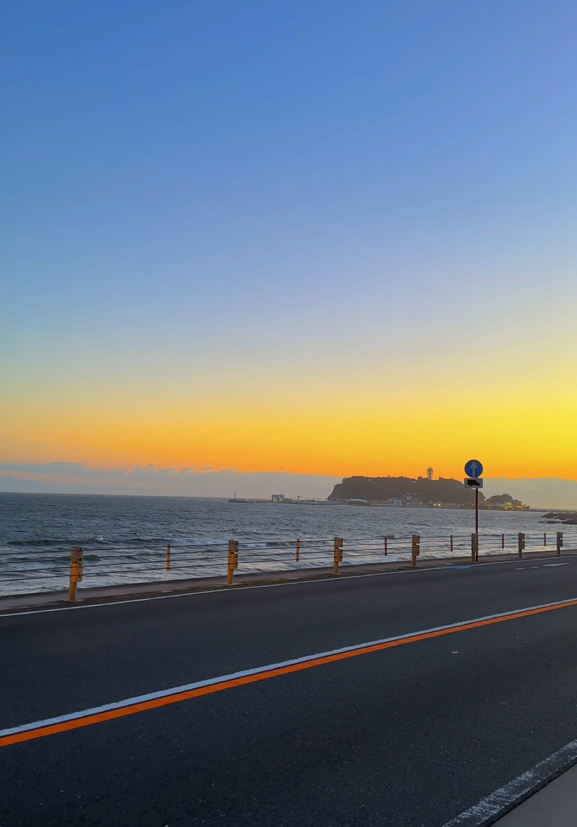 Call of silence clear sky remix x kamakura vibes 🎶😫🫵🌅✨ #fyp #japan #日本 #おすすめ #aesthetic #padahariini #animevibes #wibu #lewatberanda #4upage #xyzbca #kamakura #sunset #vibes 