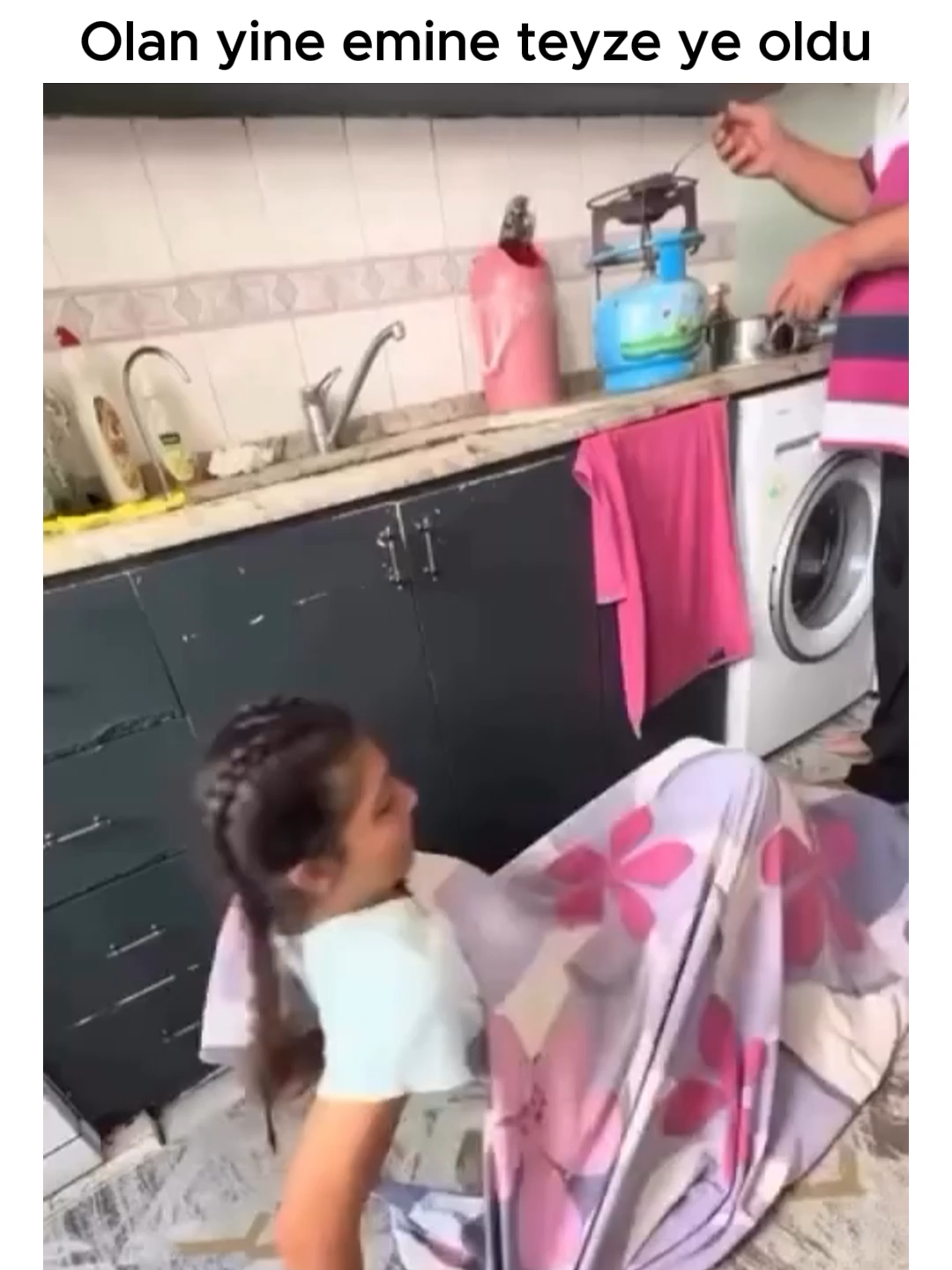 Olan yine emine teyze ye oldu #komik videolar😂 #komikyorumlar #mizahtürkiye