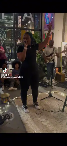 A little morning inspiration!!🙌🏾🔥💃🏽💖 #fyp #blessed #monday #work #lateinthemidnighthour @CharMeka Joquelle 