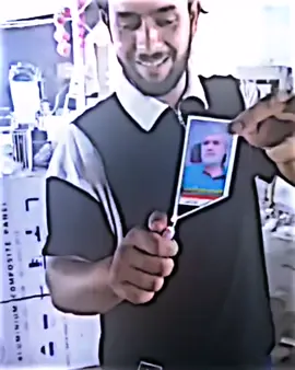 حرك صورة ابو مهدي المهندس عباله يخلص من الحشد الشعبي ☠️💪🏻💪🏻