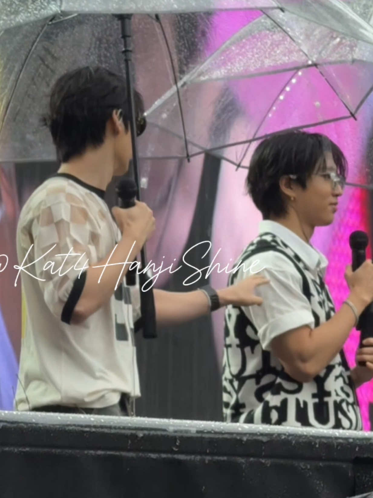 Minsung crumbs lol Soundcheck Paris day 2 250727
