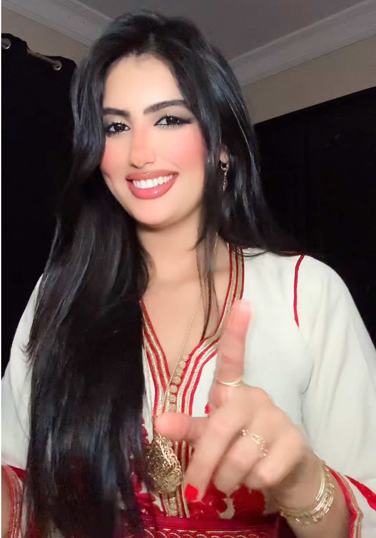 #تعجبني_راسي_وراسها😘❤️ #تعجبني_راسي_ورسها_فرخا_دبر_راسها #تعجبني_راسي_وراسها😘🤍 #تعجبني_راسي_وراسها_يالفرخة_دبر_راسها🥰😍 #❤️🔥الفرخة_دبر_راسها #اكسبلورexplore #اكسبلوررررررر #المغرب🇲🇦تونس🇹🇳الجزائر🇩🇿 