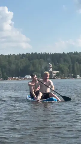 Дала отпор?  #идукмиллиону #граница #финляндия 