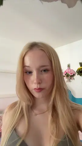 #fyp #viral #blonde #blueeyes #women #tiktok 