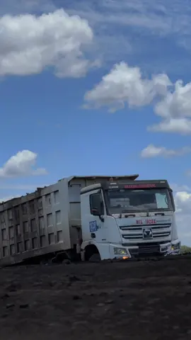 Aman saja ,ngapain mau repot #dt #holingbatubara #holingbatubarakalimantan #anaktambang #tambang #tambangbatubara #tambangbatubarakalimantan #promomakangajian #CapCut #fyp #mauskberanda #fypage 