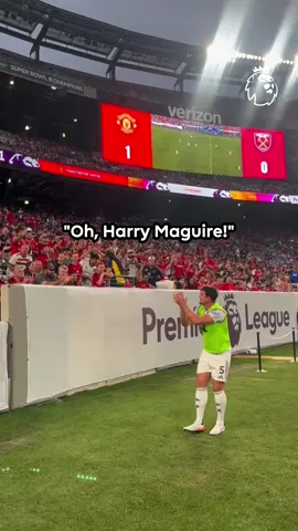 Harry Maguire ❤️ @Manchester United fans #PremierLeague 
