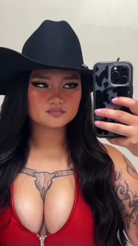 #yallternative 
