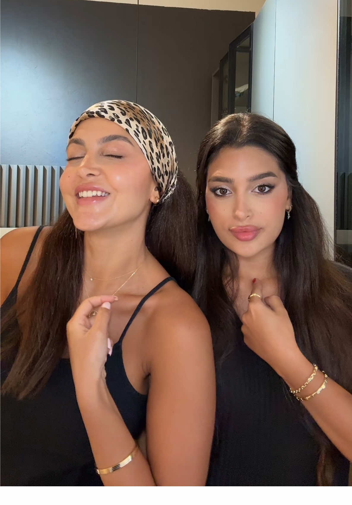 😝😝المشوبة من الحر بس تحط لايك   #thereviewers #rank #ranking #foryou #challenge #tiktok #اكسبلور #sisters #filterchallenge 