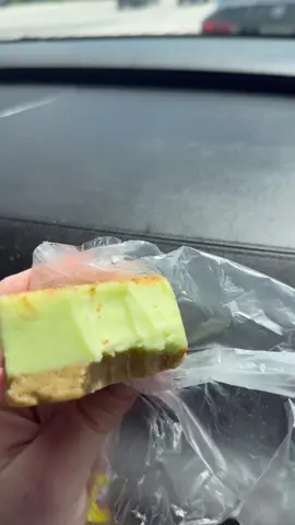 We’re not jerky fans so we just went for sweets 😋📍Buc-ees Daytona beach 🌊🦀 #daytonabeach #bucees #bucceesstop #bucceeshaul #familyof5 @Buc-ee’s 