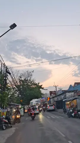 tiada hari tanpa jajan sore 🫠 #ciawigebang #kuninganjabarhits #fypシ゚ 