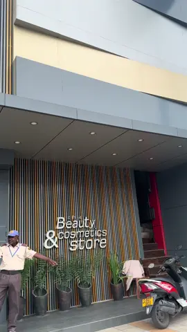 *COSMOLINE NEGOMBO*💄🧴 If you’re looking for 100% authentic skincare and makeup, this is the place to be! 💯🛍️ දැන්ම visit කරන්න, check their page or drop by the shop. Trust me, once you shop here, you’ll never go anywhere else! ❤️🔥 #SkincareLovers #AuthenticProducts #SriLankaBeauty #CeraVe #TheOrdinary #Maybelline #LOréal #SinhalaContent #SkincareCanada #USAProducts #KoreanBeauty#cosmoline #negombo@cosmoline.lk 