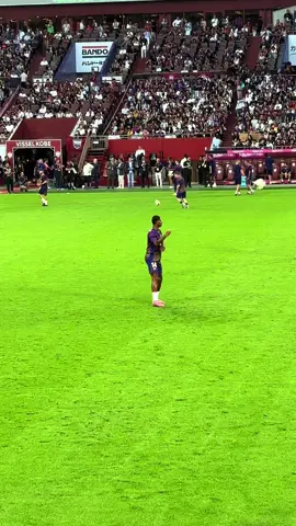 FCバルセロナVSヴィッセル神戸 ラシュフォードリフティングうますぎ！！ #fcbarcelona #ヴィッセル神戸 #サッカー観戦 #rashford