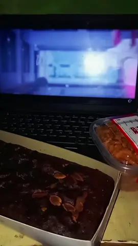 nggak suka kue ulang tahun 😅#blessing#tnf