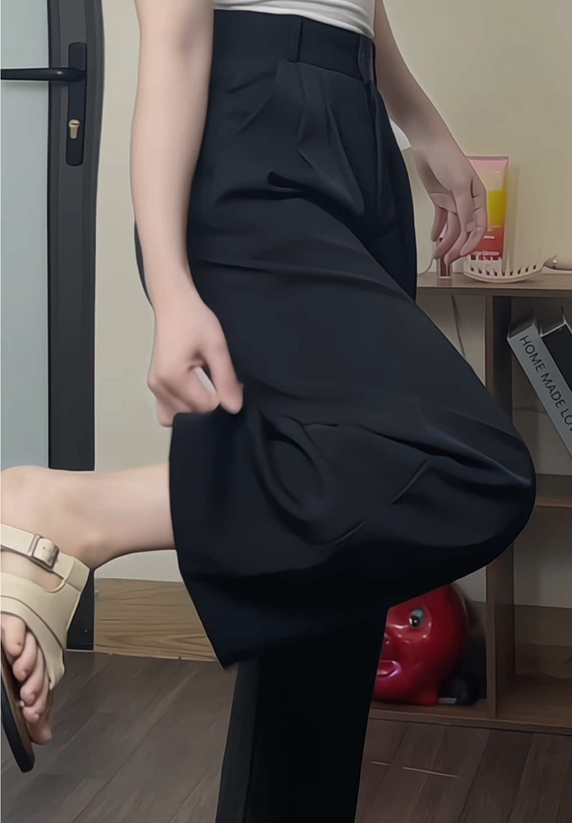 Shop này đúng đỉnh 💯.Shop thiết kế 2 phân loại chiều dài cho các bà thao hồ lựa chọn. K những có quần cho nấm lùn mà còn có cả cho mấy bà cao cao xíu nữa   #quanongsuong #quantaynu #quannamlun 