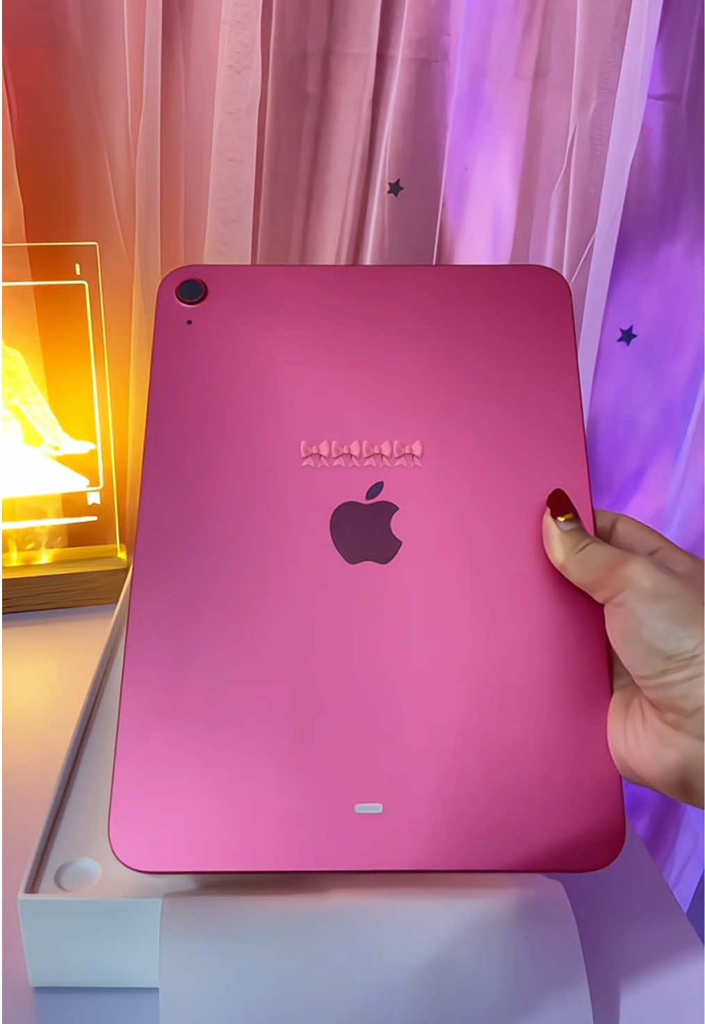 Finally beli Ipad lucu ini 🎀🫶🏻 Bukan cuma pink aja, banyak warna lain yang gemesin juga !!! #ipad #ipadnotes #ipaddrawing #foryoupage #fyp 