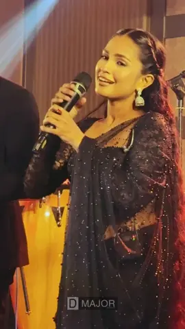 දැනෙනා තුරු මා.. ❤️ Performed with this beautiful, soulful singer Kanchana Anuradhi Fernando  #DMajor #RajithaBanuka #gigtime #KanchanaAnuradhi 