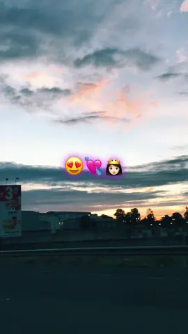 J💘#etiquetala #pareja #Love#contenido #fypシ゚ #paratii #musica #barbel #panama🇵🇦 