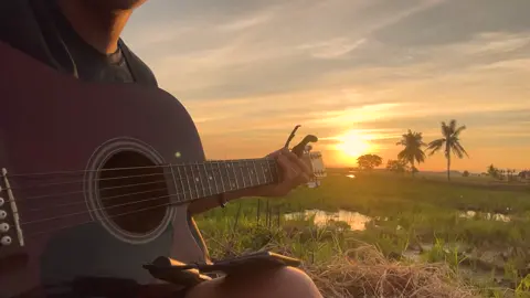 Sabog version ng Your Universe #rivermaya #youruniverse #fingerstyle #fyp 