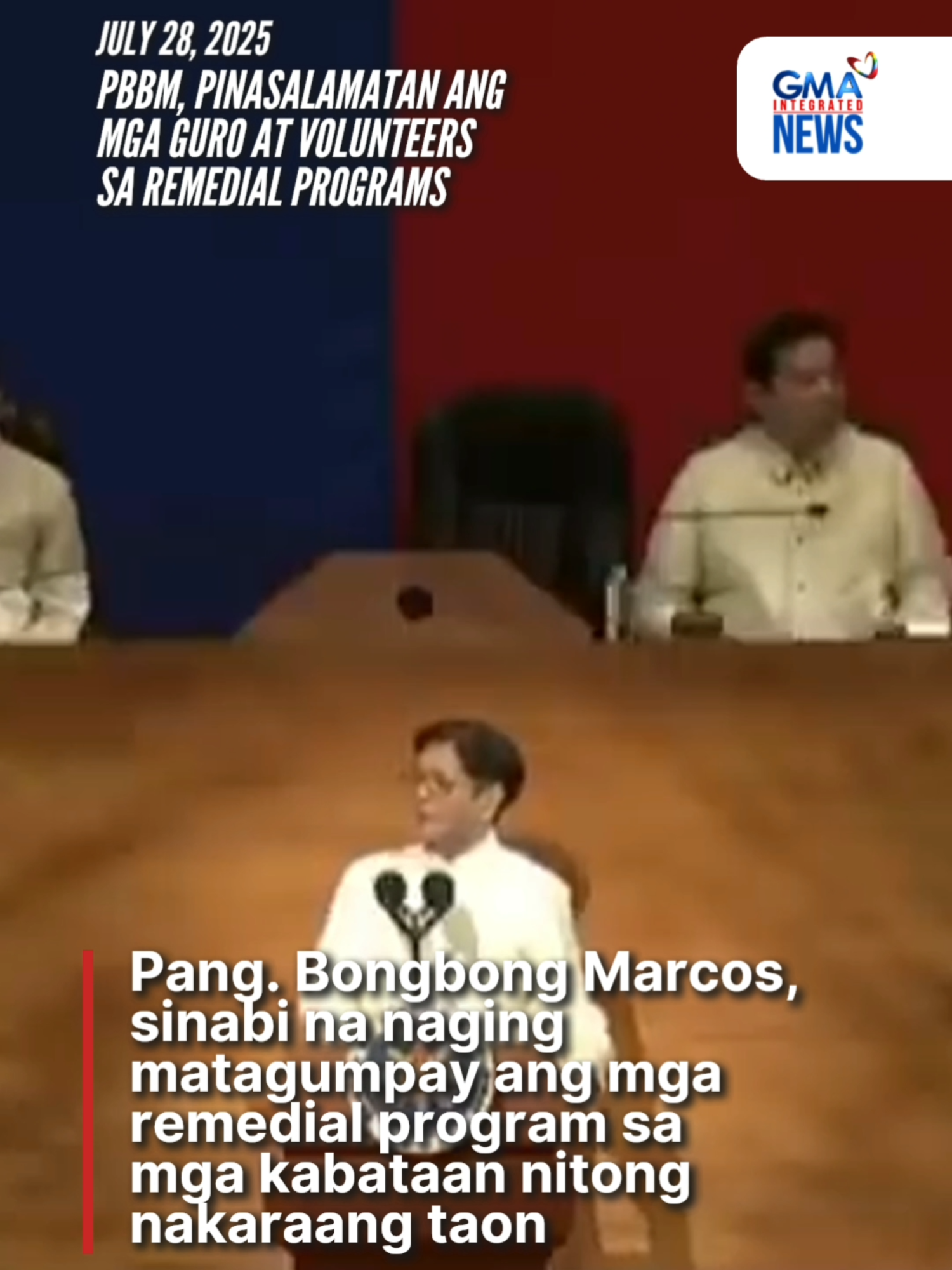 Pinasalamatan ni Pangulong Bongbong Marcos ang mga guro at volunteers para sa isinagawang remedial at tutoring programs para sa mga mag-aaral sa nakalipas na taon at summer break. #SONA2025  Panoorin ang buong State of the Nation Address of President Ferdinand 