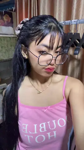 အလုပ်လုပ်ရတာမောချက်😖@🦋K & L clothing 🦋 #tiktokmyanmar🇲🇲 #tiktokuni #fypシ゚ #⚽️agentမလေး 