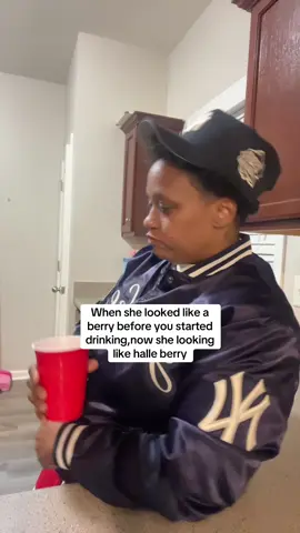 If you was on my live when i made this then you know!! 😂😂😂 #fyp #itsjustierra #waitaminute #tamarbraxton #newhire #