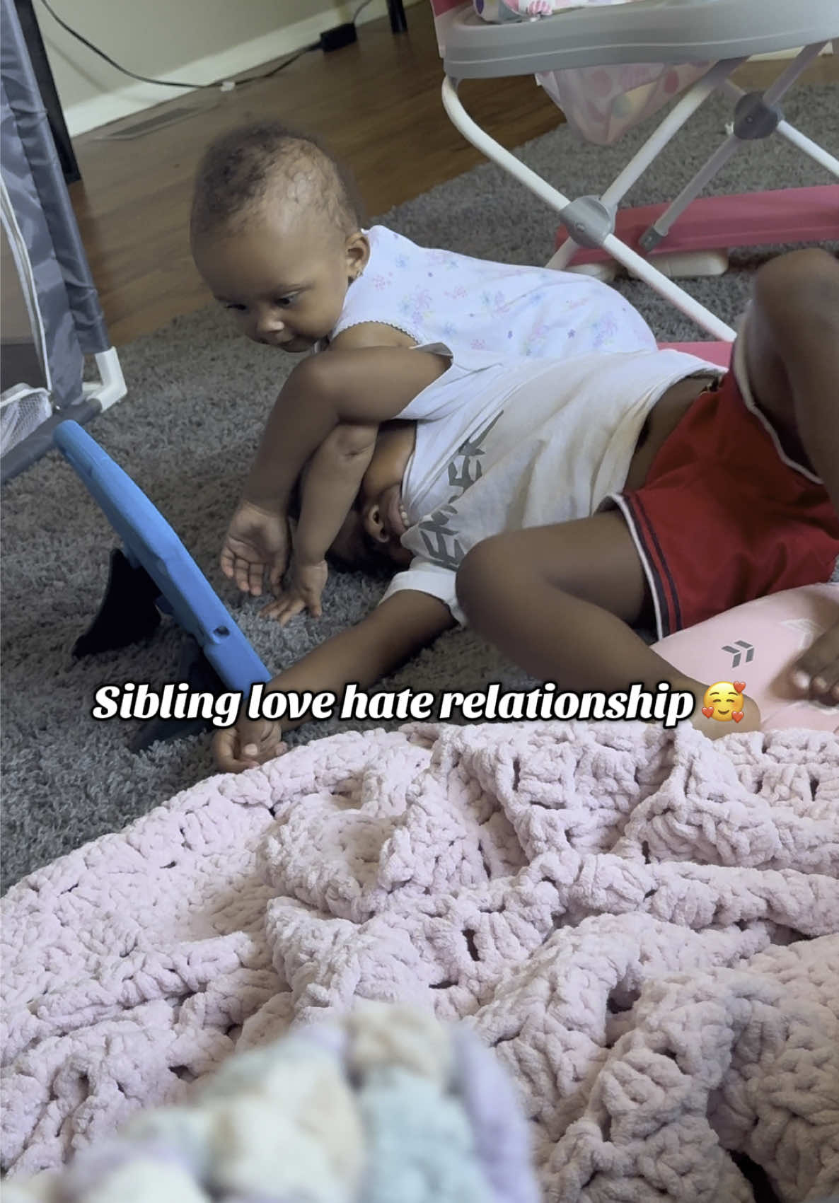 Nothing beats a jet 2 holiday #fyp #family #babiesoftiktok #Siblings 