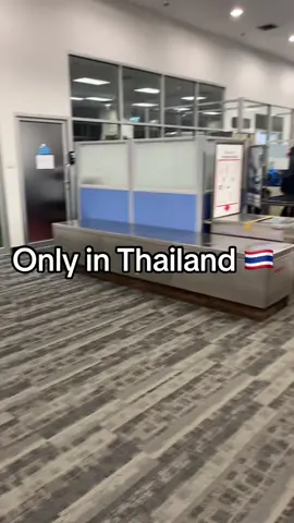 Why is Thailand so peaceful. Even customs is quiet unlike the tsa agents in the USA #tsa #thailand #expatsinthailand #amazingthailand #thailandtravel #thailandtiktok 