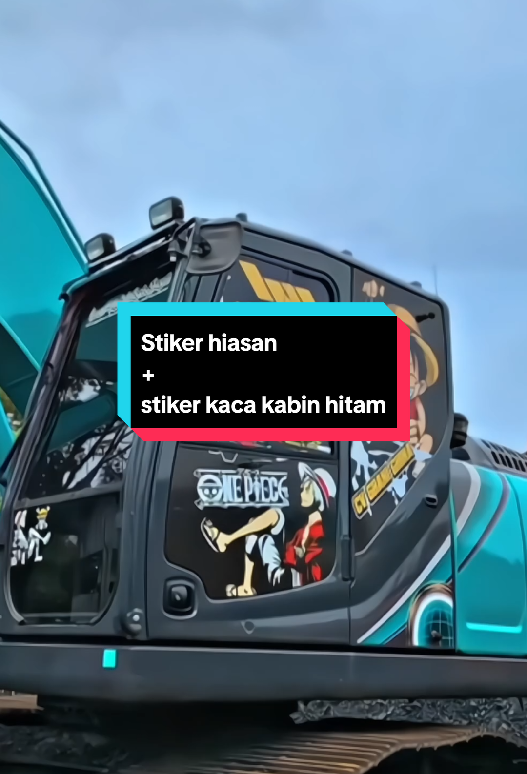 >Kabin hitam? Jangan dibiarkan kosong! Biar kerja makin semangat dan gaya makin keren, tempel stiker anime Luffy seperti ini! Stiker premium, tahan air, dan cocok buat kabin excavator, truk, atau garasi rumahmu 💯 🔥 Desain eksklusif, tinggal tempel, langsung beda level! Cocok buat: ✅ Operator alat berat ✅ Pecinta One Piece ✅ Kolektor stiker anime 📦 Cek link produk di bio ya, stok terbatas bro! --- ✅ Hashtag FYP + Target Market: #stikeranime #stikerluffy #kabinexcavator #kabinoperator #alatberatkeren   #stikerkaca #onepieceindonesia #tampilkeren #stikerfyp #jualanstiker   #fypindo #fypstiker #infolokeroperator #operatorindonesia   #kreatifdilapangan #stikerexcavator #stikerfypmurah