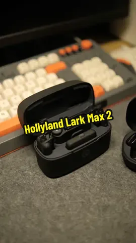 New Mic from Hollyland 🎤   #hollyland #hollylandlarkmax2 #unboxing #fyp 