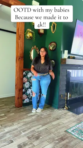 We made it to 4k 🥹🥹🥹 so ootd with my babies. 🧑🏽‍🦱👧🏽 #friends #outfitinspo #fashiontok #ootds #fitcheck 