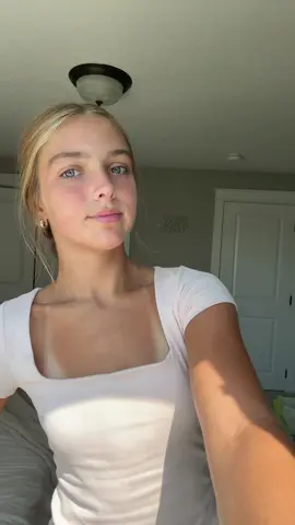 I can’t let go #braids #boys #tanlines #pink #hair #blond #brunette #clean #icantletgo #hangman #beyoncé #song #lipsync #famous #trending #fyp #foryoupage #18  